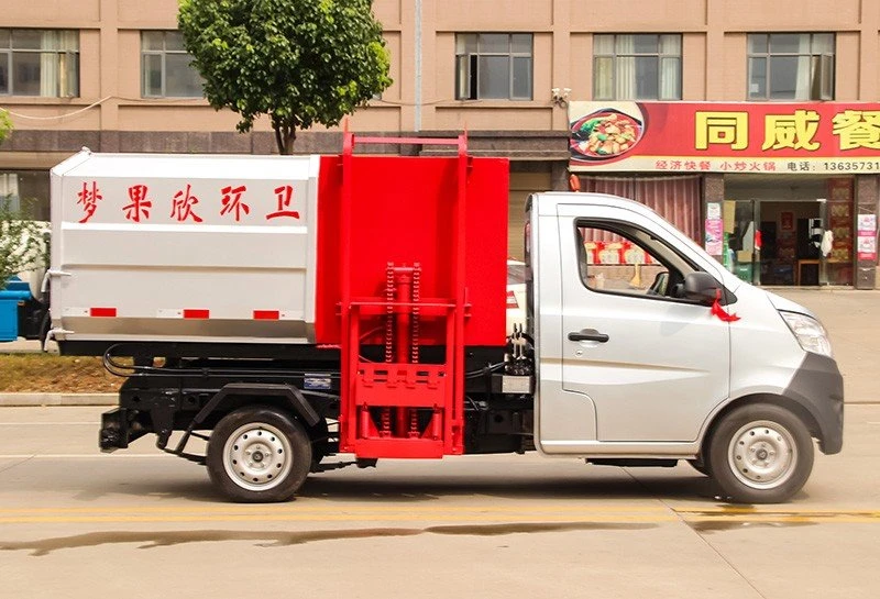 Changan 4m³ Gasoline Side Loader Truck high quality