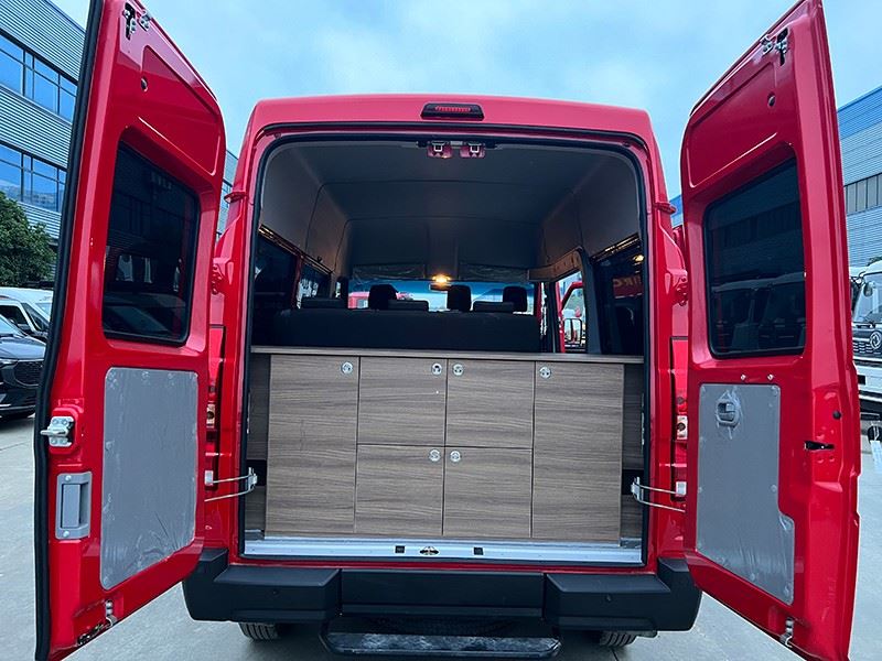 Maxus Troop Carrier Transport Vehicle With 13 Seat price